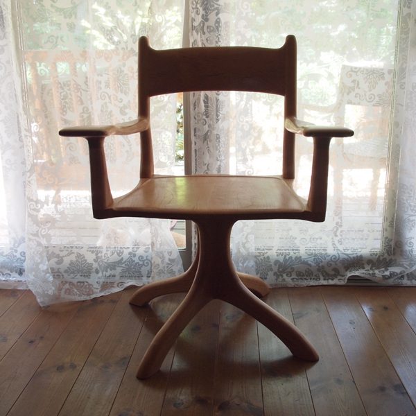 chair_rotating_cherry03