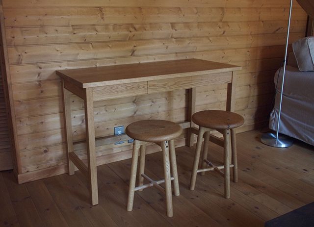 desk_nara