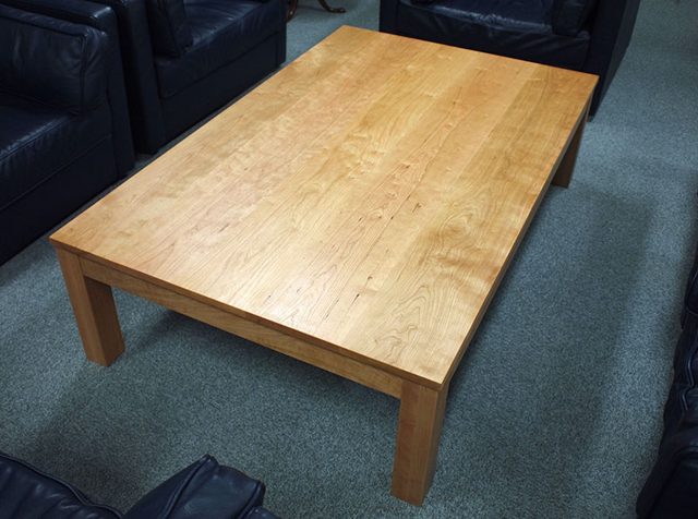 low_table_cherry_01
