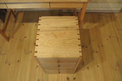 Kurumi Table and Wagon