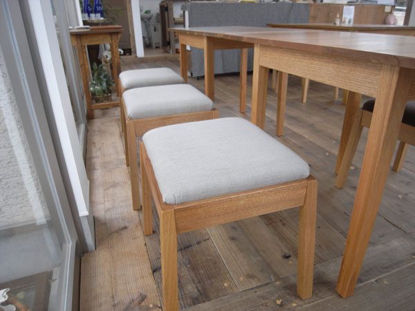 Stool01