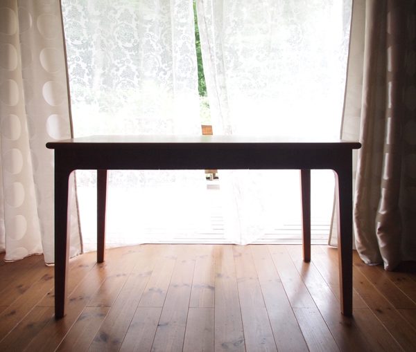 table_cherry_03