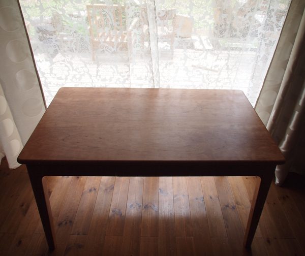 table_cherry_05