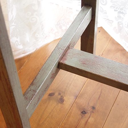 table_nara_disstressed_02