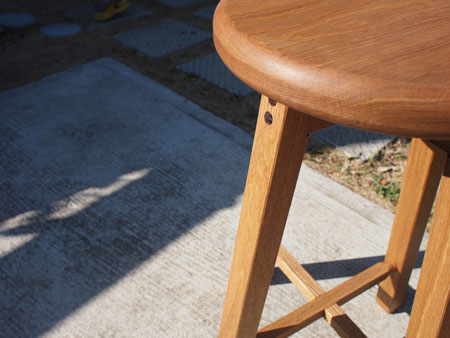 stool_round_nara_b